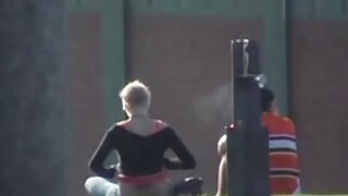 Молода масажистка Емма Фантазія робить мінет і скаче на члені старого клієнта секс відео безплатно