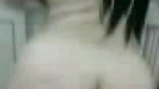 Коротко стрижена брюнетка Пума Габріель Гуччі відсмоктує солодкий пеніс виродка в окулярах скачати безкоштовно порно відео